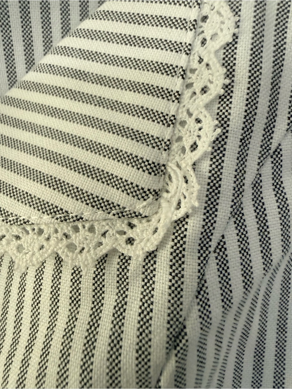 Commense Striped White Button-Front Lace Trim Tank Top - Picture 8 of 10